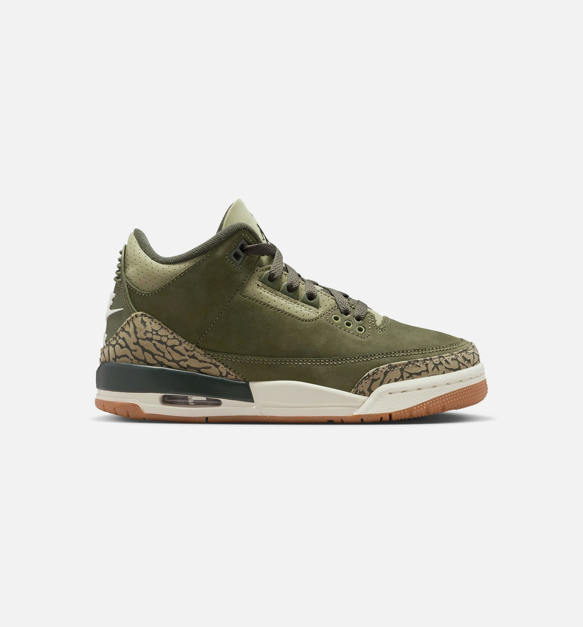 Air Jordan 3 Retro Medium Olive – Grade School Lifestyle Shoe (Medium Olive/Sequoia/Neutral Olive/Sail)