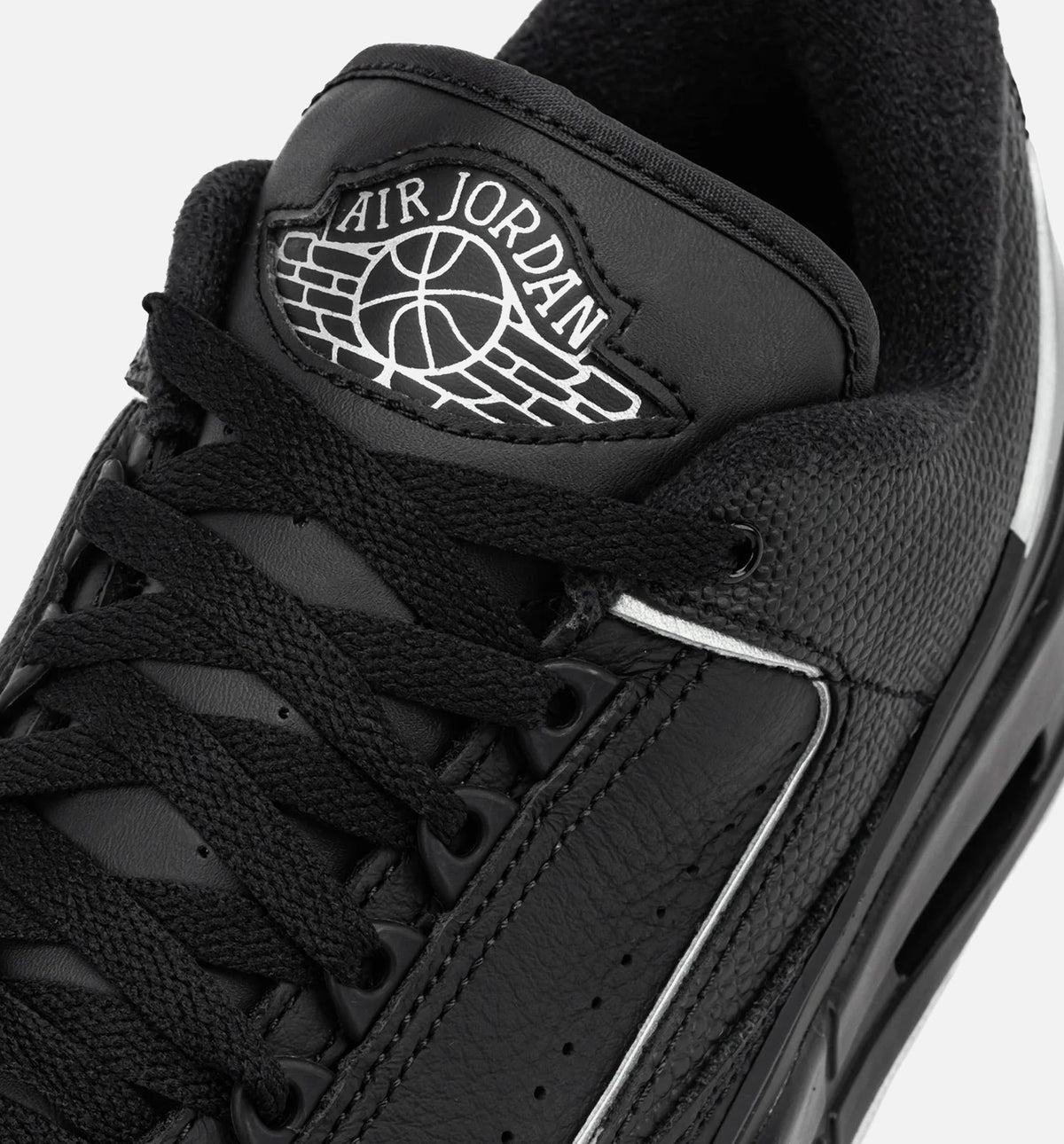 Air Jordan 23 – Men’s Lifestyle Shoe (Black/Metallic Silver)