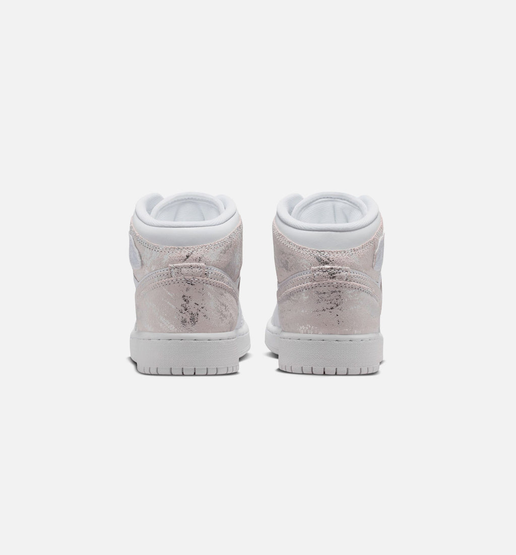 Air Jordan 1 Mid SE – Grade School Lifestyle Shoe (White/Field Silver)