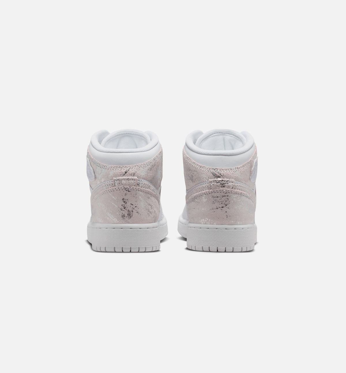 Air Jordan 1 Mid SE – Grade School Lifestyle Shoe (White/Field Silver)