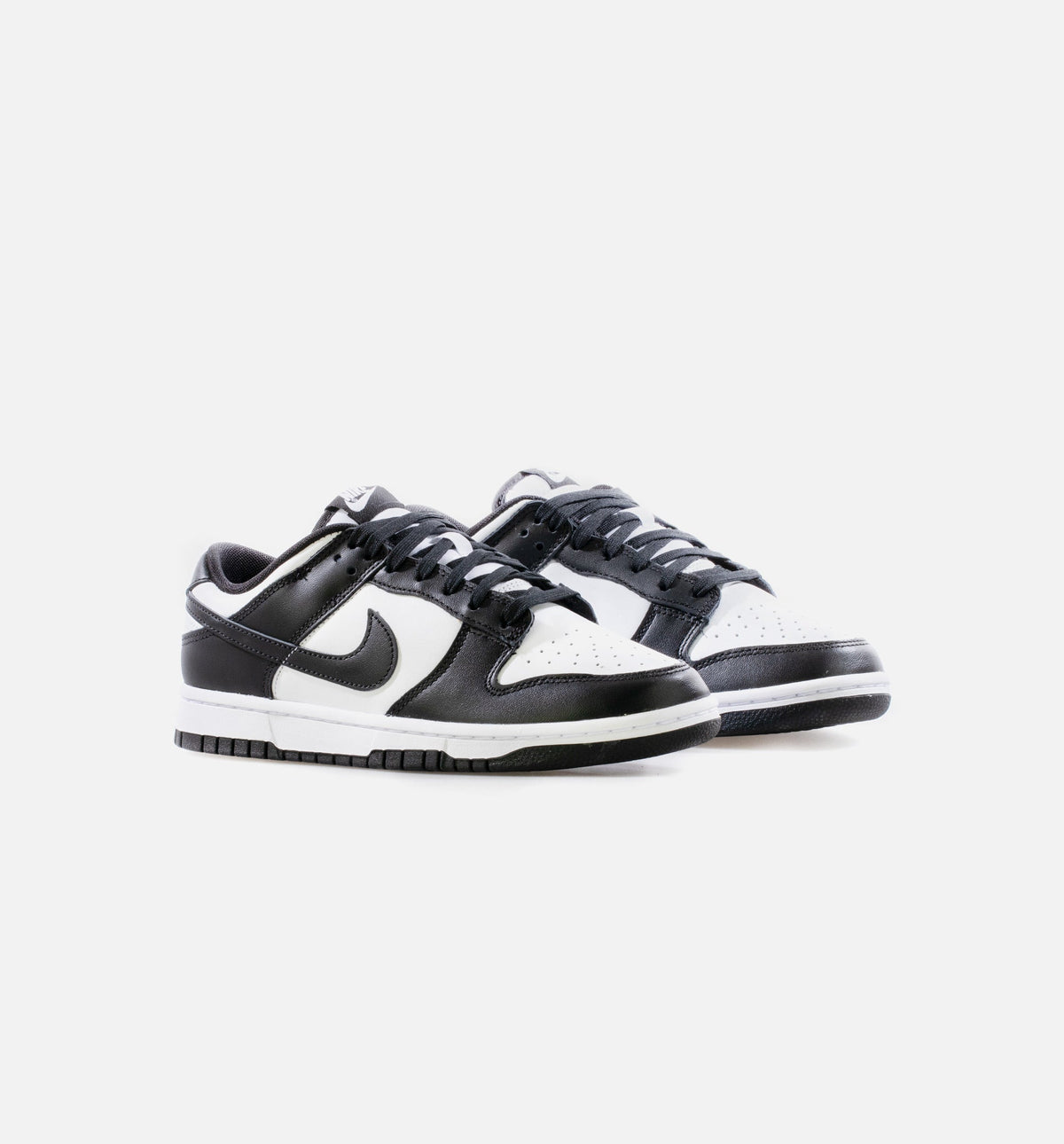 Dunk Low – Men’s Lifestyle Shoe (Black/White)
