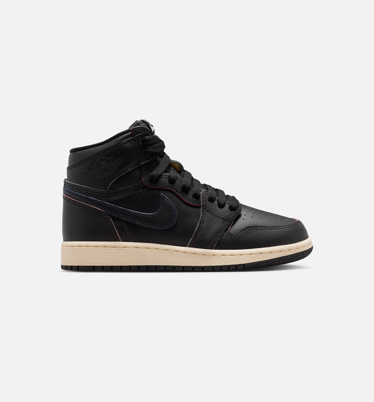 Air Jordan 1 Retro High OG Black and Muslin – Grade School Lifestyle Shoe (Black/Muslin)