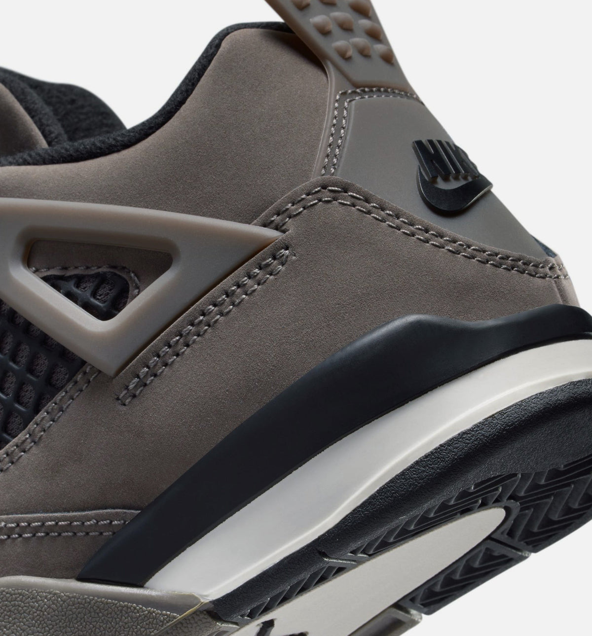 Air Jordan 4 Retro Cave Stone and Black – Preschool Lifestyle Shoe (Cave Stone/Black/Moon Particle)