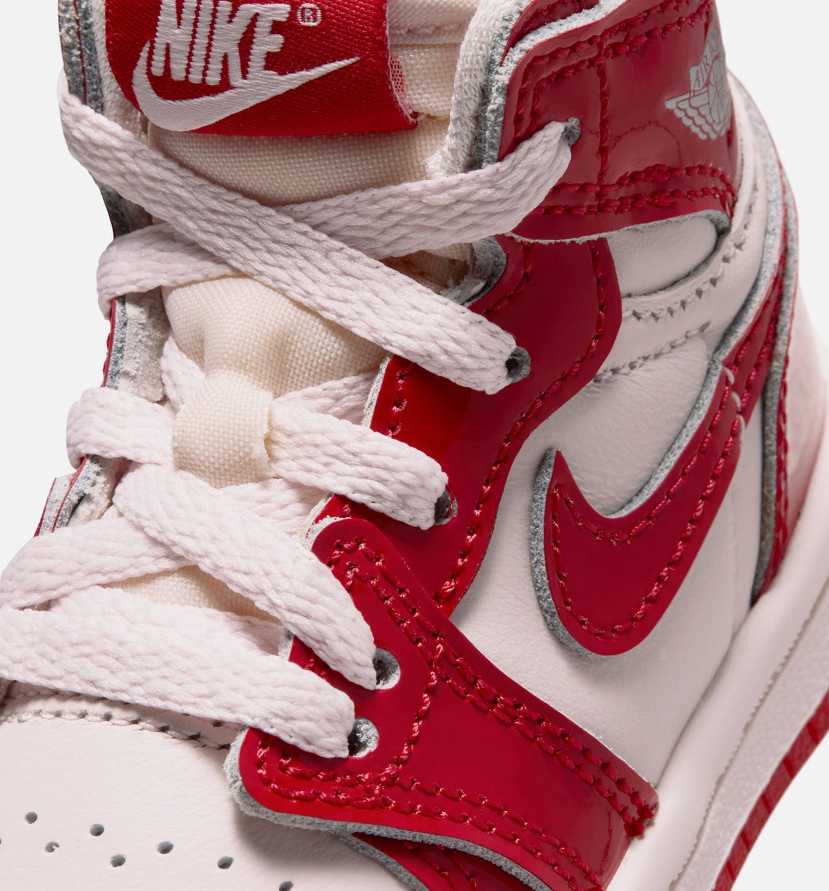Air Jordan 1 Retro High OG Nails and Grails – Infant/Toddler Lifestyle Shoe (University Red/Metallic Silver)