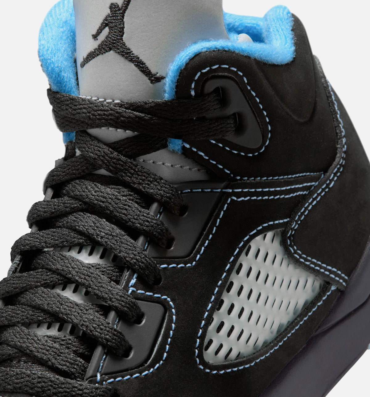 Air Jordan 5 Retro Black Carolina – Preschool Lifestyle Shoe (Black/University Blue/White)