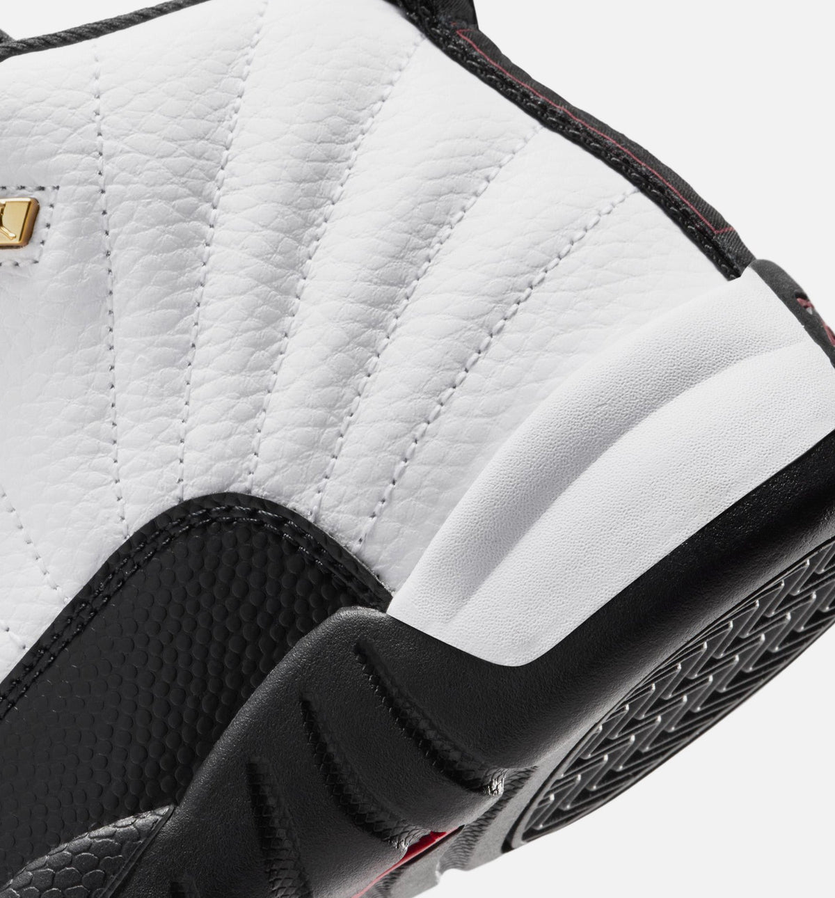Air Jordan 12 Retro Taxi – Preschool Lifestyle Shoe (White/Black/Taxi)