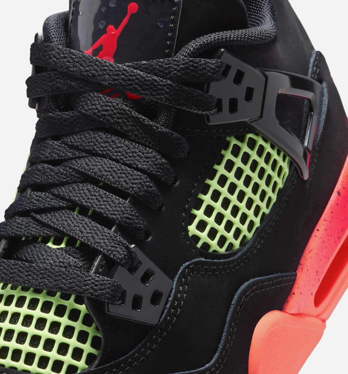 Air Jordan 4 Retro Black Infrared 23 – Grade School Lifestyle Shoe (Black/Infrared 23/Bright Mango)
