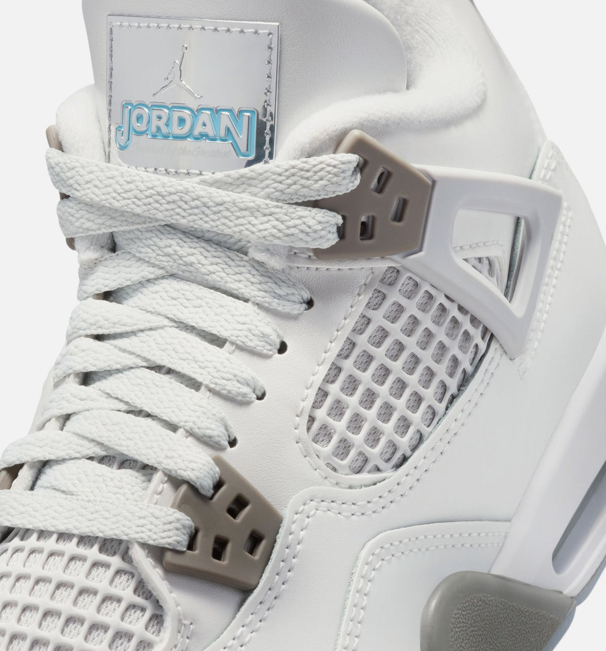 Air Jordan 4 Retro Blue Chill – Grade School Lifestyle Shoe (Photon Dust/Blue Chill/Flat Pewter/White/Blue Tint)