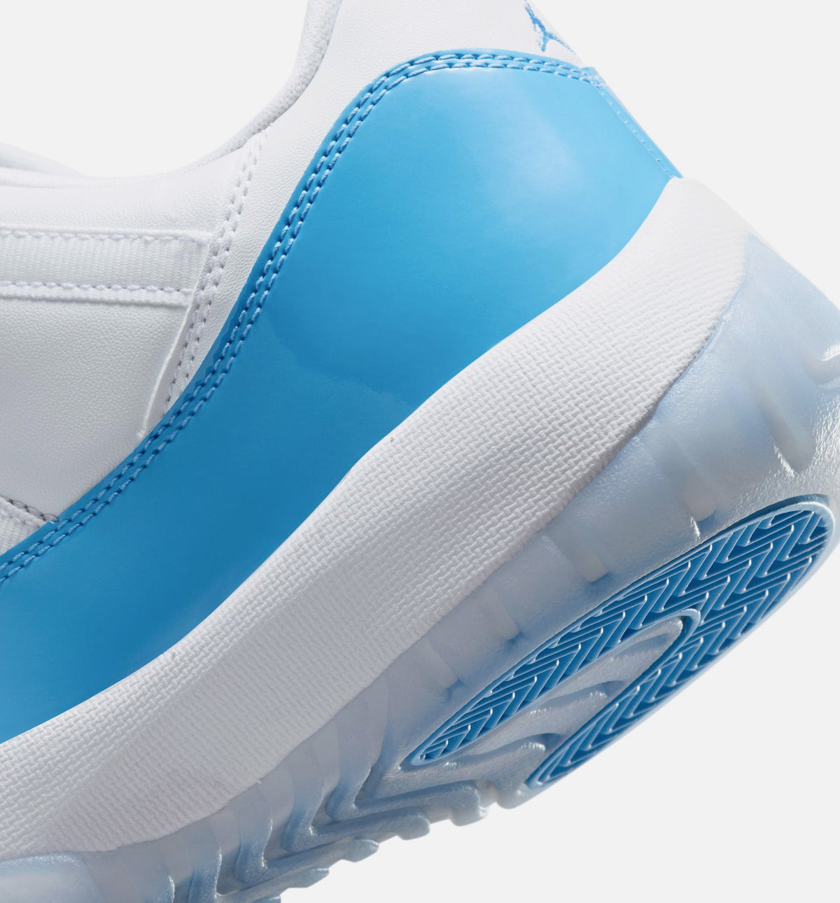 Air Jordan 11 Retro Low University Blue – Men’s Lifestyle Shoe (White/University Blue/Black)