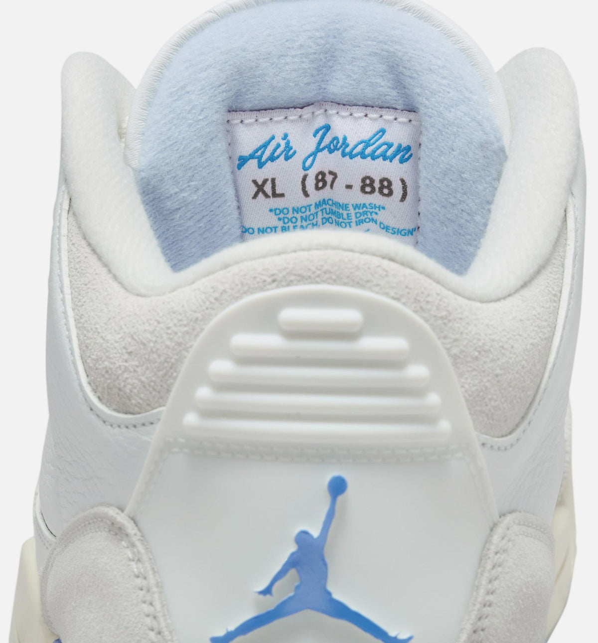 Air Jordan 3 Retro Lucky Shorts – Men’s Lifestyle Shoe (Summit White/Hydrogen Blue/Legend Blue)