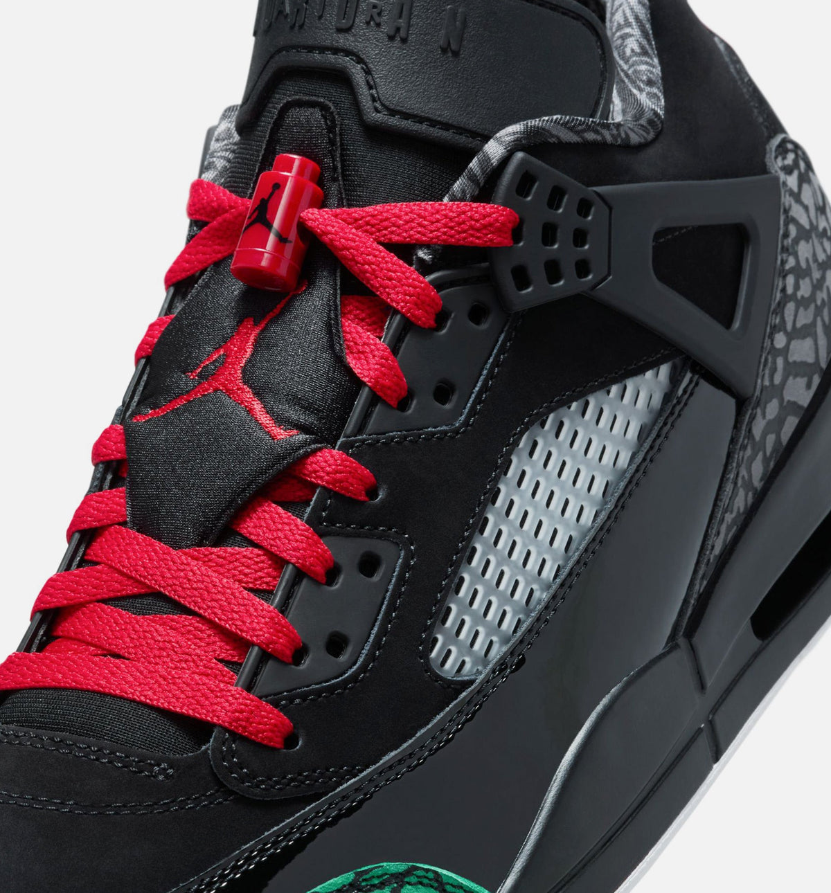 Spizike Low – Men’s Lifestyle Shoe (Black/Classic Green/White/Varsity Red)
