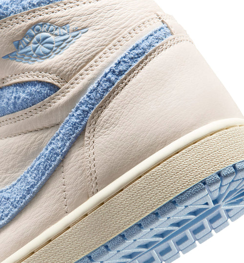 Air Jordan 1 Retro High OG Psychic Blue – Women’s Lifestyle Shoe (Pale Ivory/Psychic Blue/Coconut Milk)