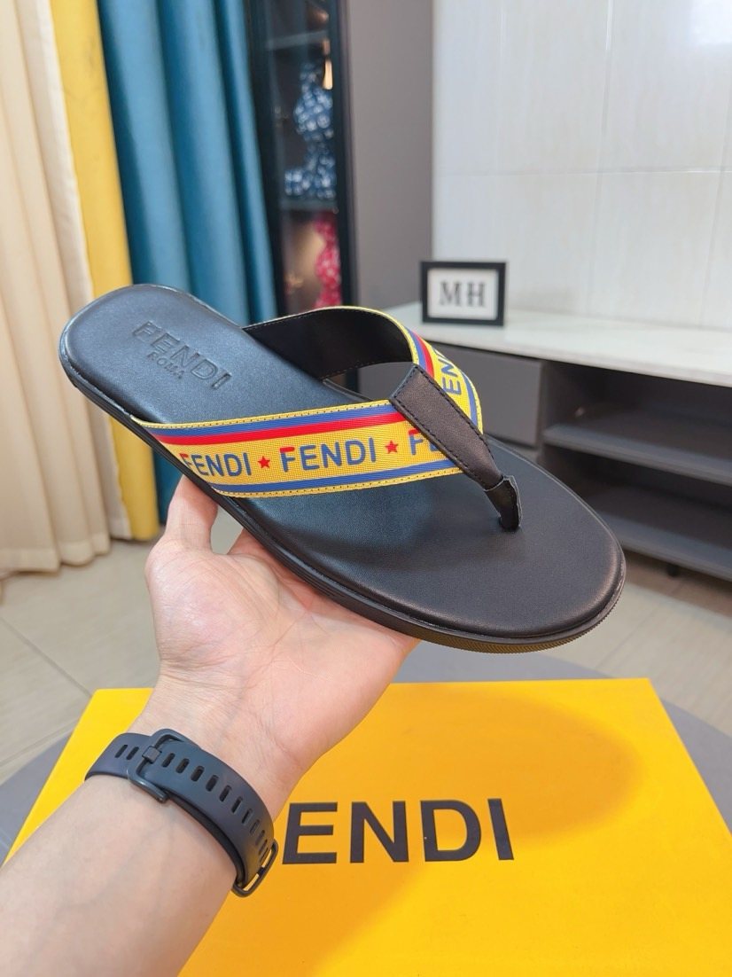 Fendi Men's Multicolor Strap Thong Sandals