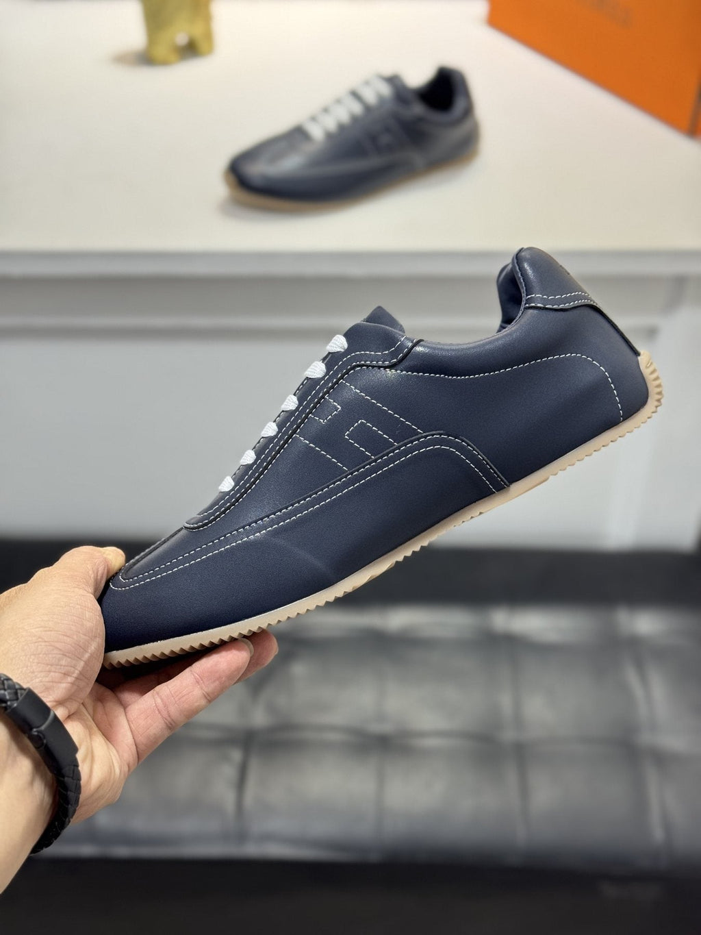 Hermès Contrast-Trim Low-Top Sneakers